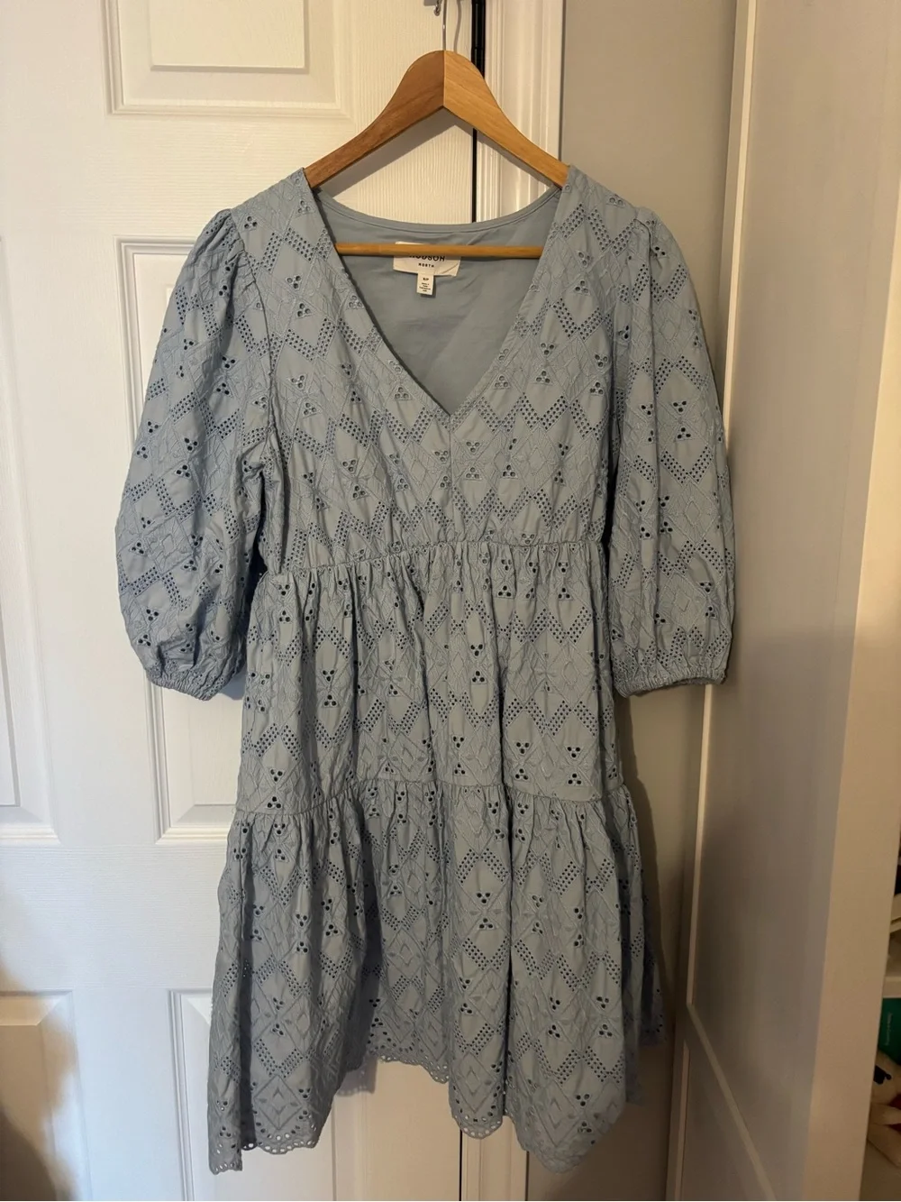 Hudson North Eyelet V-Neck Tiered Dress size S - Picture 1 of 5